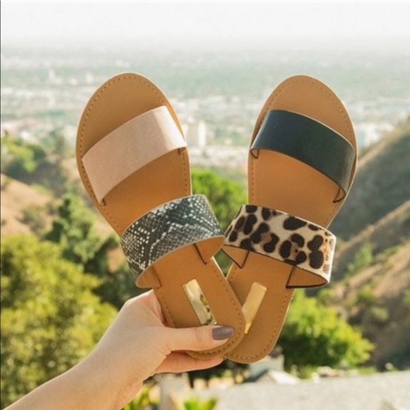 Leopard print slip on sandals - Picture 2 of 3